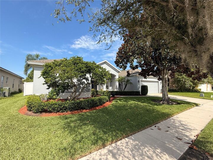 Property Photo:  14112 Islamorada Drive  FL 32837 