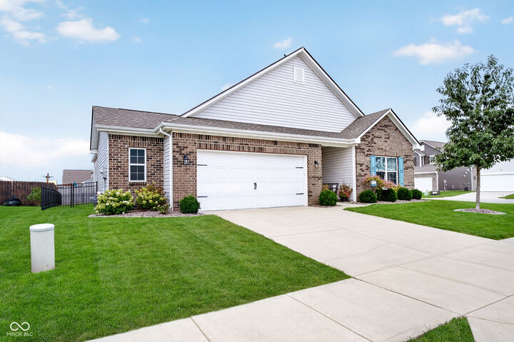 Property Photo: 503 Buckthorn Lane IN 46069