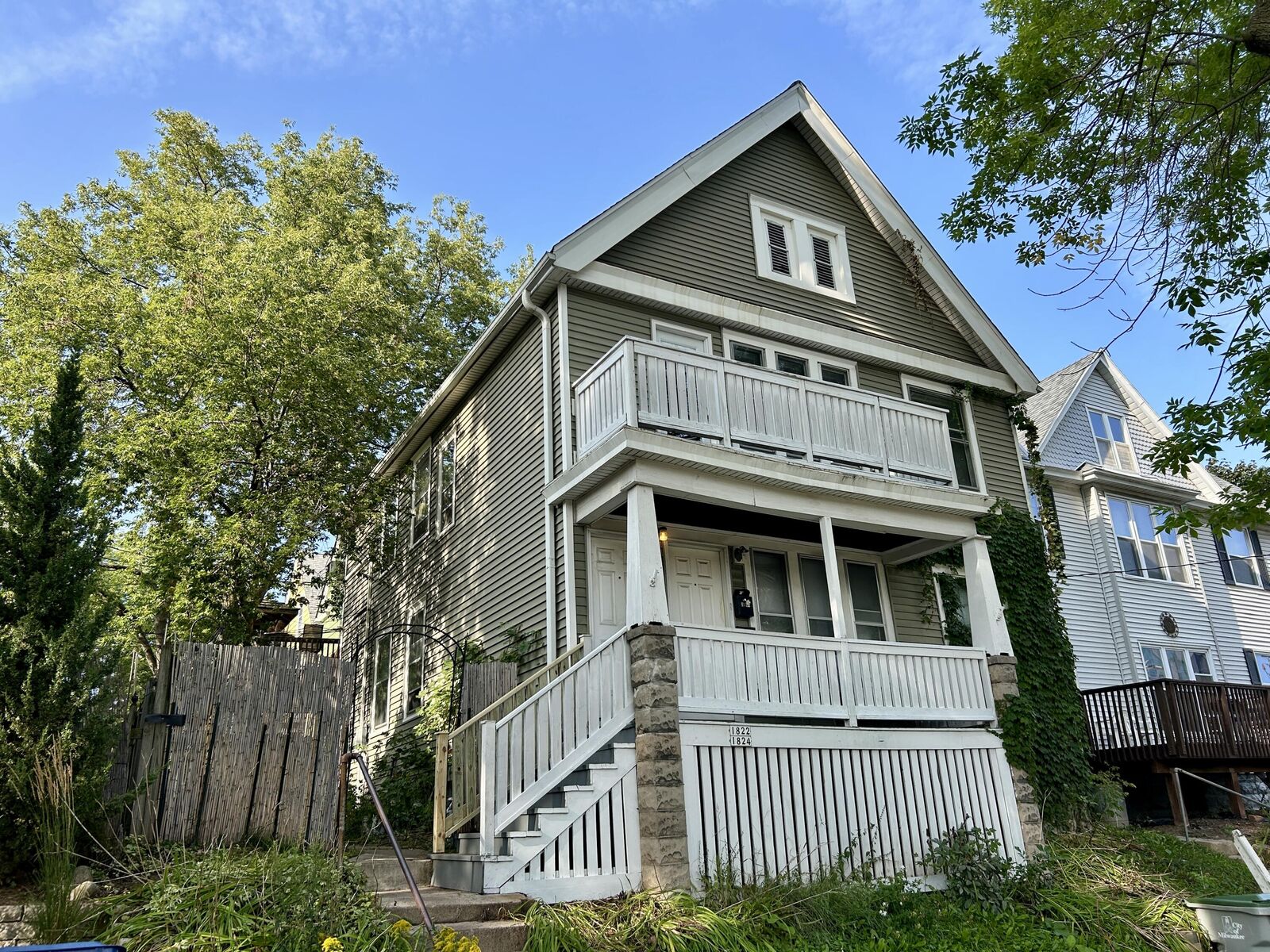 Property Photo:  1822 E Thomas Ave  WI 53211 