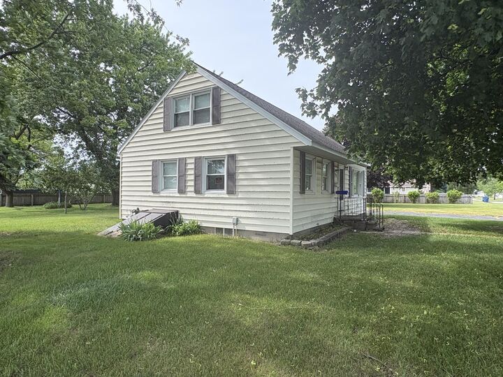 Property Photo: 1782 Vine Street MI 49660