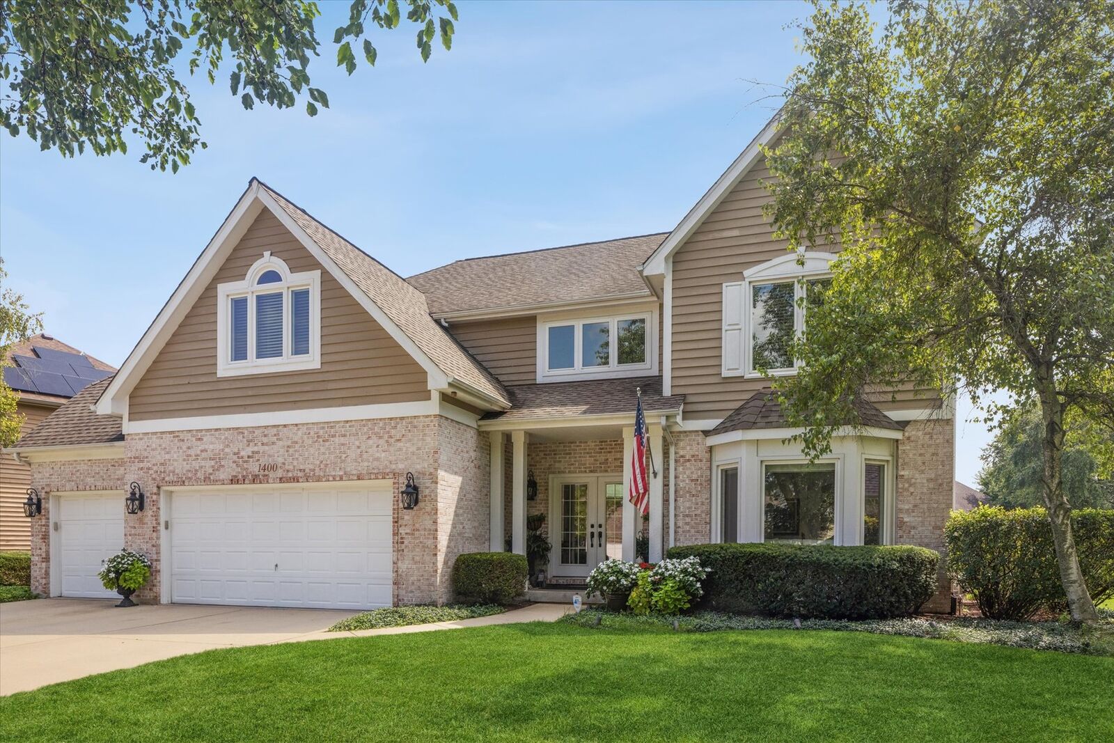 Property Photo:  1400 Monarch Circle  IL 60564 
