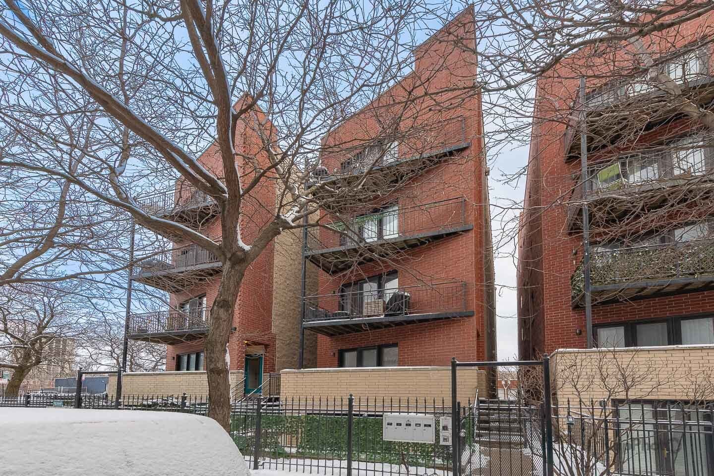 Property Photo:  31 E 26th Street 3  IL 60616 