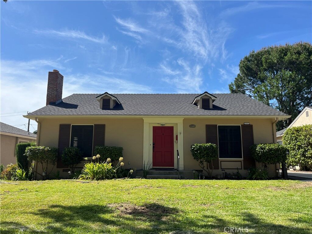 Property Photo:  2440 Queensberry Road  CA 91104 