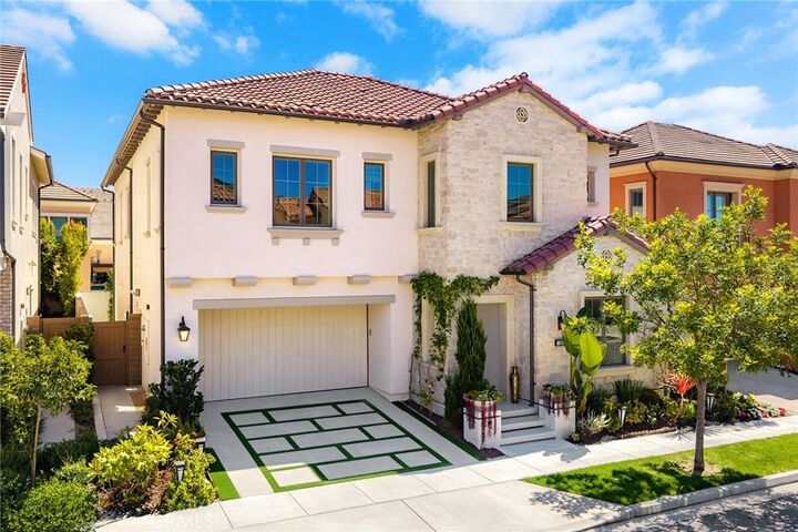 Property Photo: 112 Green Rdg CA 92602