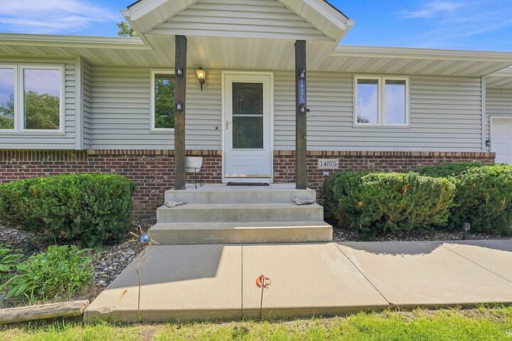 Property Photo:  14075 Natchez Avenue  MN 55378 