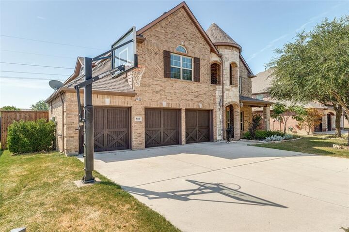 Property Photo: 881 Twin Buttes Drive TX 75078