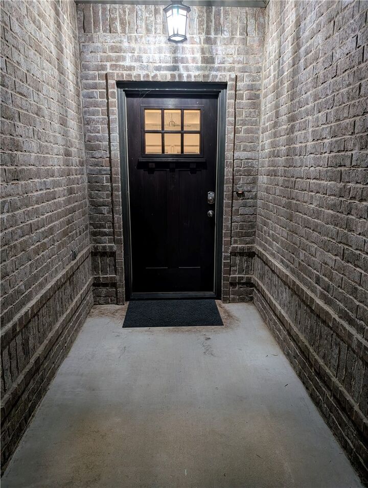 Property Photo:  1918 S Garland Avenue  AR 72701 