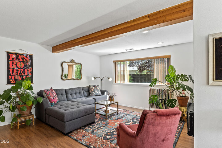 Property Photo: 1801 NE Purcell Boulevard Apt 14 OR 97701