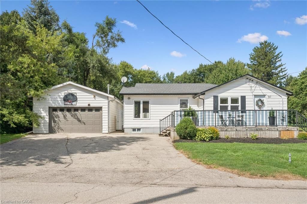 Property Photo:  91 Jane Street  ON N0B 2M0 