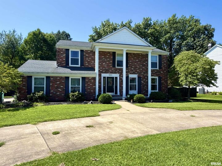 Property Photo: 1861 Cornelia Road IL 61401
