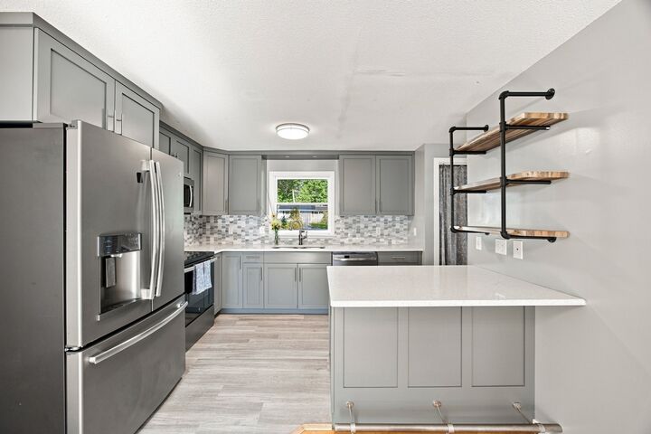 Property Photo: 76 Laurel St A MA 01301