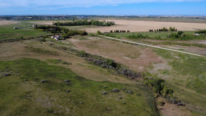 Property Photo: 244061 Range Road 251 AB T1P 0P1