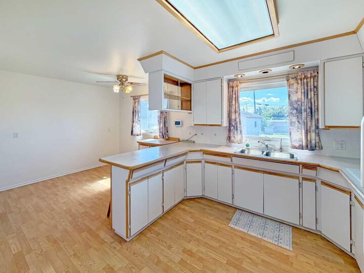 Property Photo: 3 2 Avenue SW AB T0H 1M0