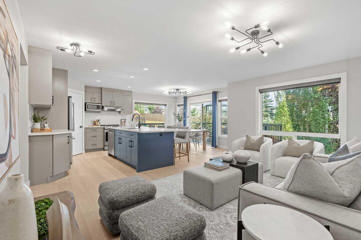 Property Photo: 10 Aspen Stone Mews SW AB T2H 5Z1