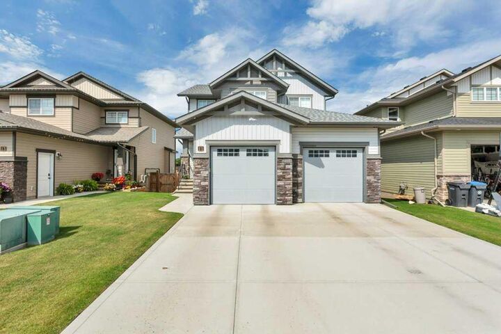 11 Bardwell Way — photo 1