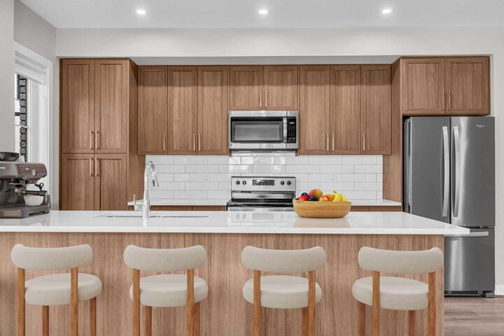 Property Photo: 100 Banister Drive 2112 AB T1S 5Y2