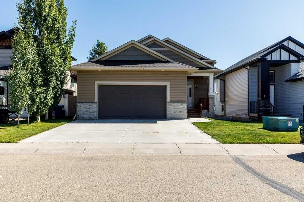 Property Photo: 77 Alderwood Close AB T0M 0J0