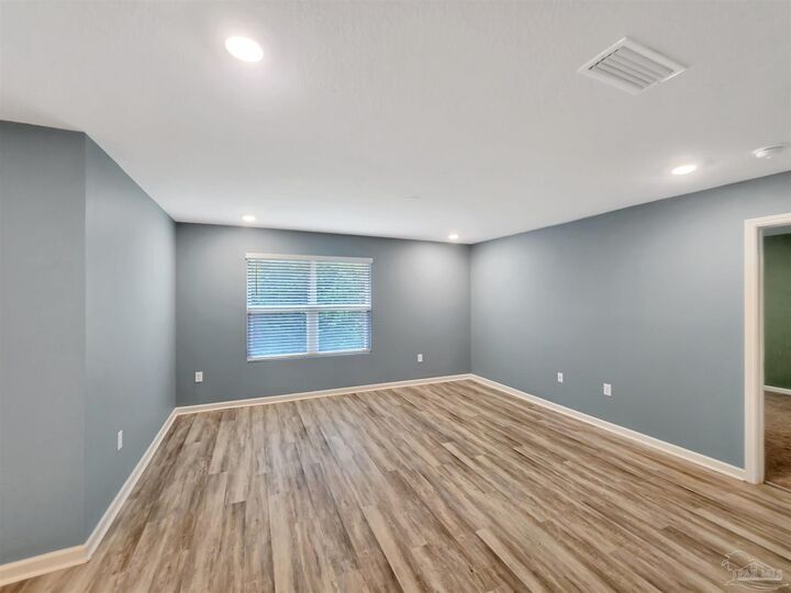 Property Photo:  6138 Native Dancer Way  FL 32526 