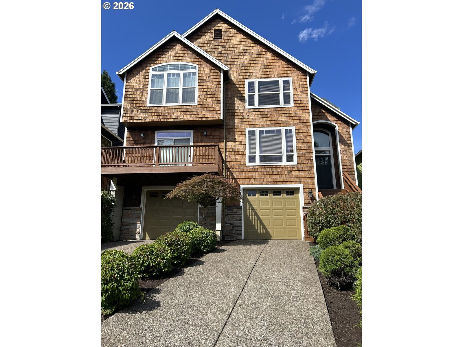 Property Photo:  8817 SW 49th Ave  OR 97219 