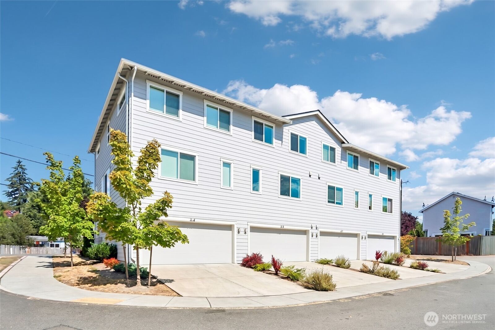Property Photo:  5118  164th Street SW A3  WA 98026 