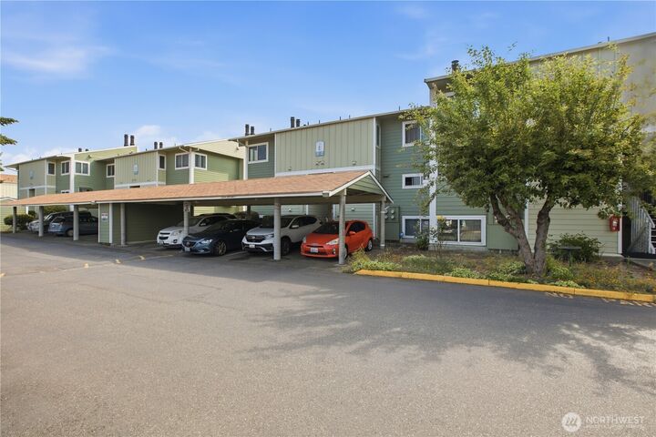 Property Photo: 22240 24th Avenue S E38 WA 98198