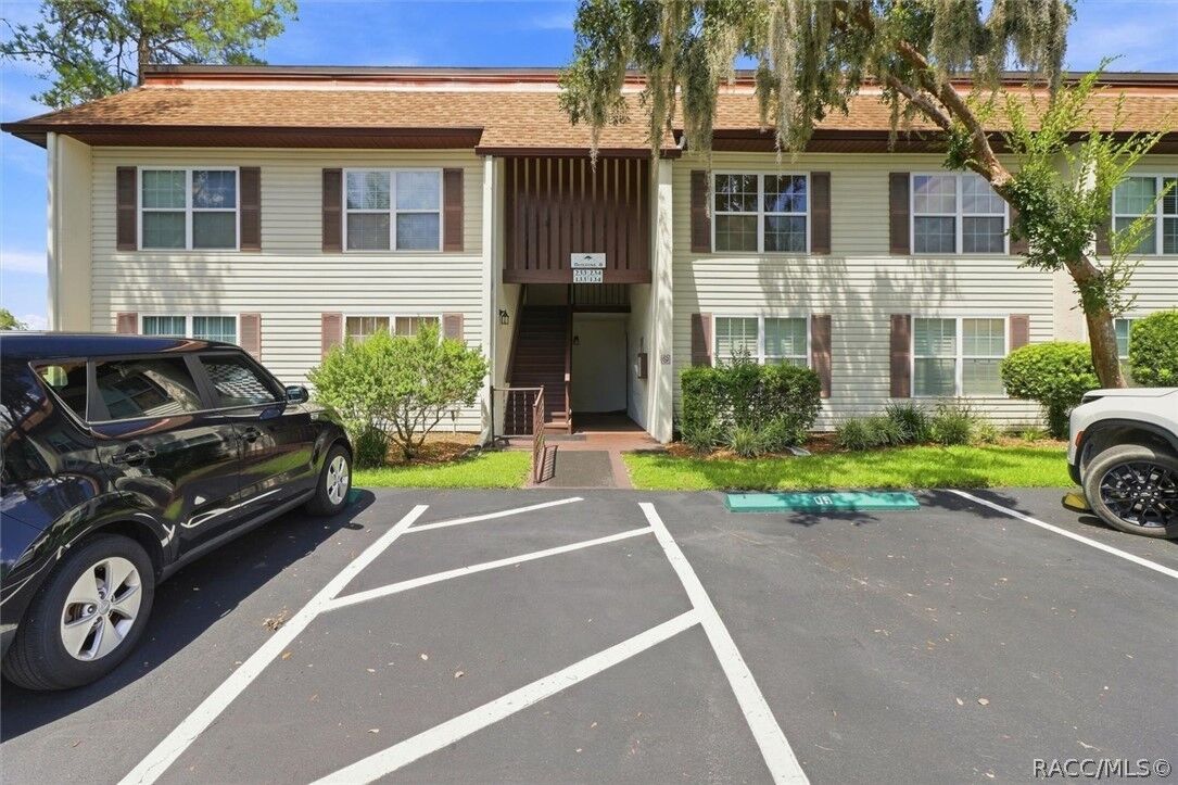 Property Photo: 2400 Forest Drive 134 FL 34453