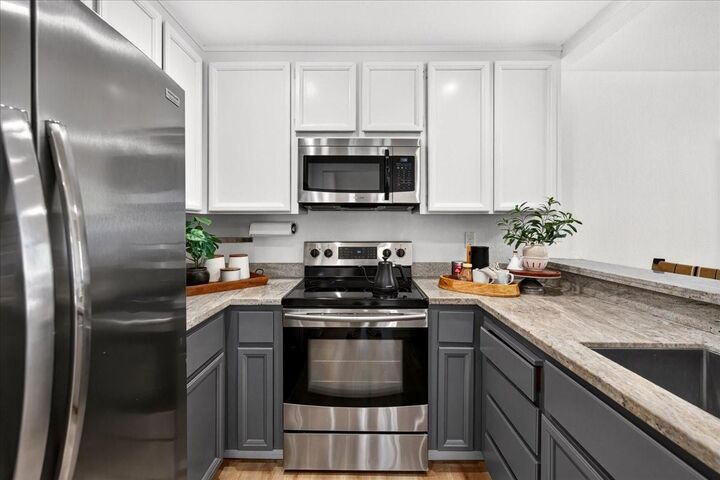 Property Photo: 5437 Makati Circle CA 95123
