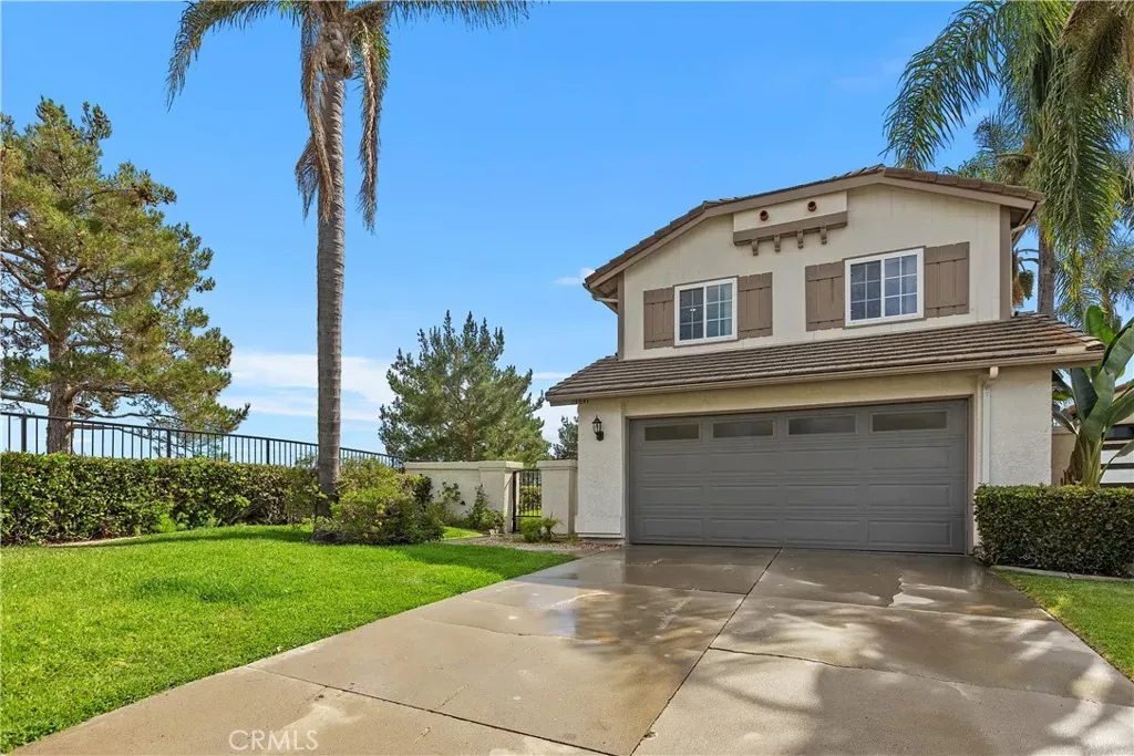 Property Photo:  24841 Laguna Vista  CA 92677 