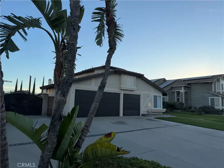 Property Photo: 1551 W Via Bello Drive CA 92377
