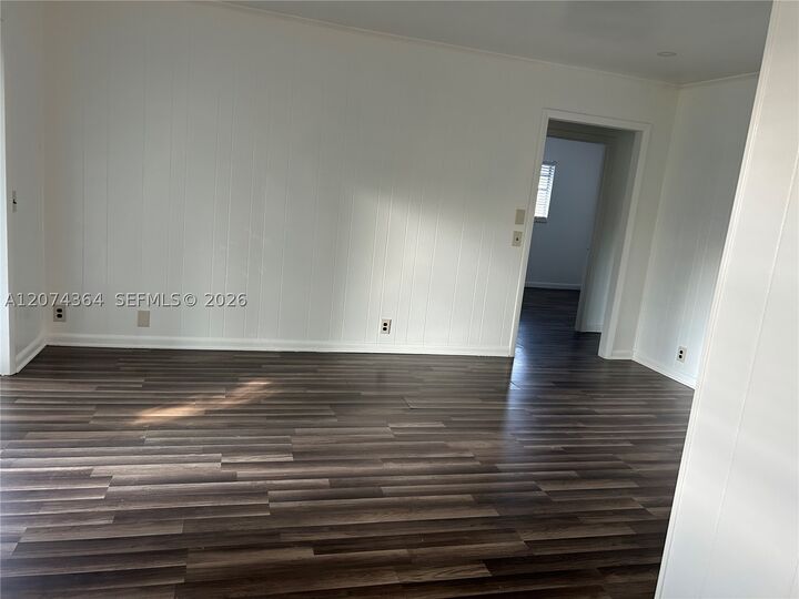 Property Photo:  110 Broward 1  FL 33884 