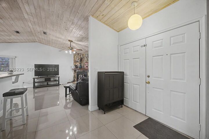Property Photo: 16880 SW 278th St FL 33031