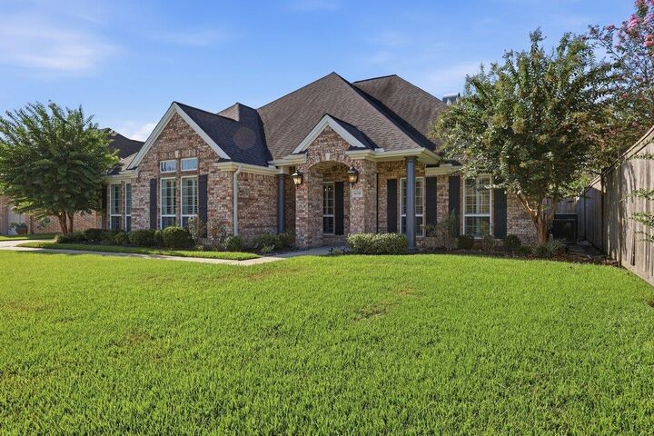 Property Photo:  6335 Claybourn Drive  TX 77706-9999 