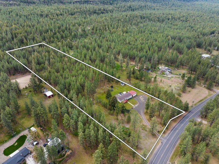 Property Photo:  27711 W Long Lake Rd  WA 99013 