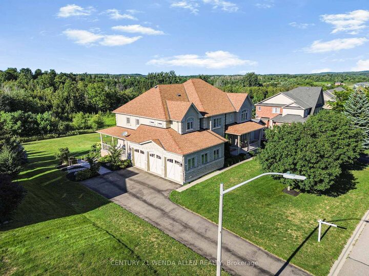 Property Photo: 44 Orchard Drive ON L9W 6L6