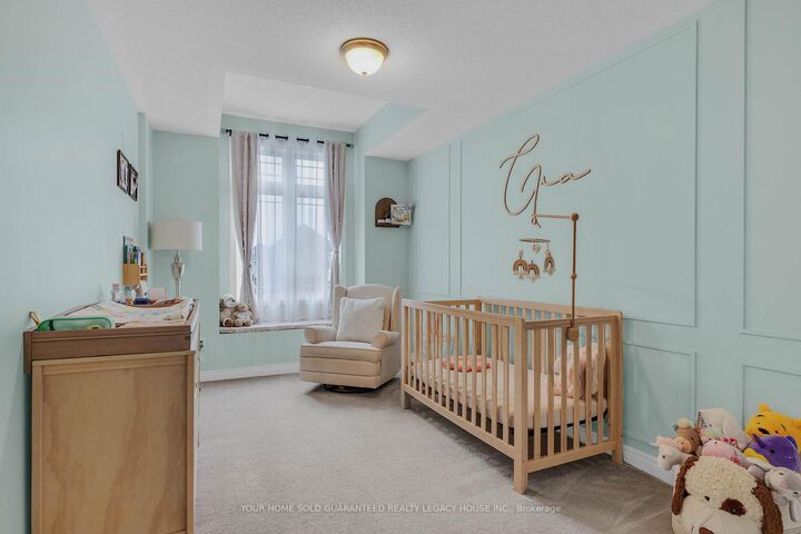 Property Photo: 40 Weaver Terrace ON L0G 1W0