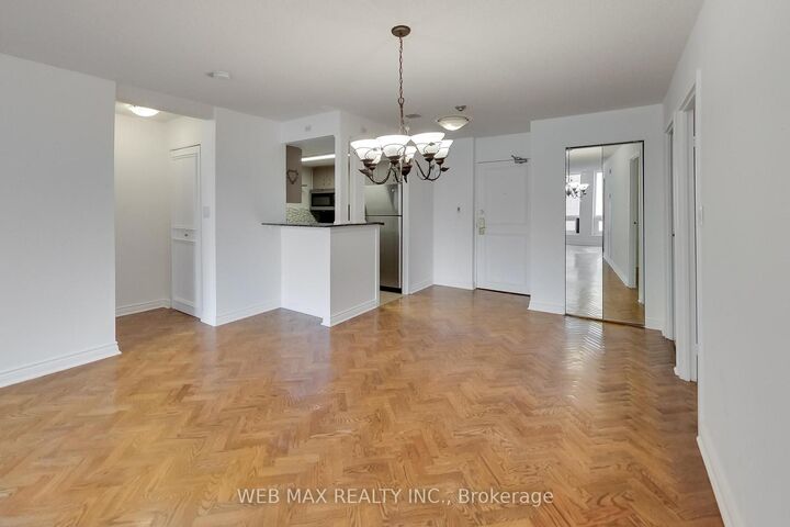 25 Grenville Street 1808 — photo 1