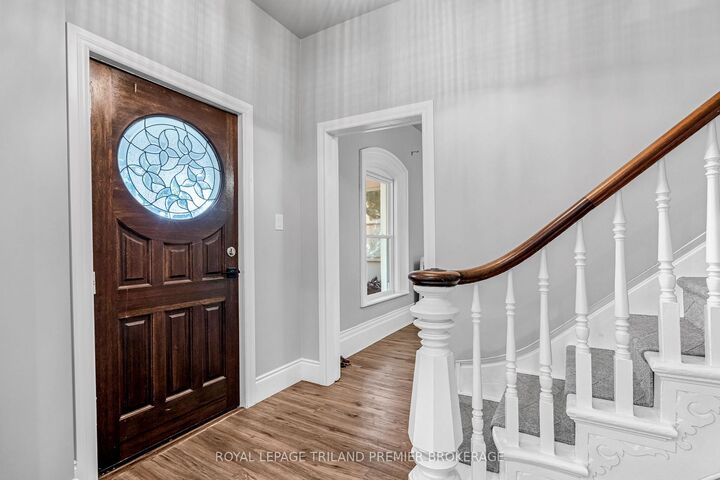 Property Photo: 180 Alma Street ON N5P 3B4