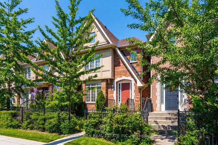 3549 Eglinton Avenue W — photo 1