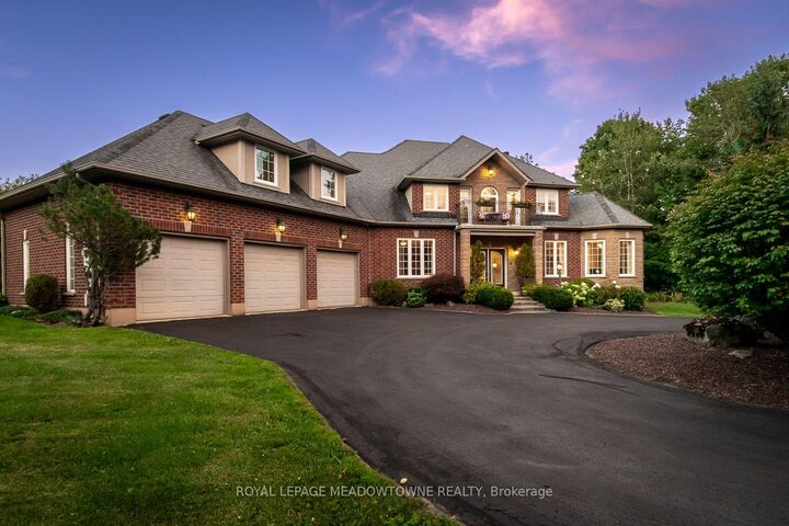 4215 Ennisclare Drive — photo 1