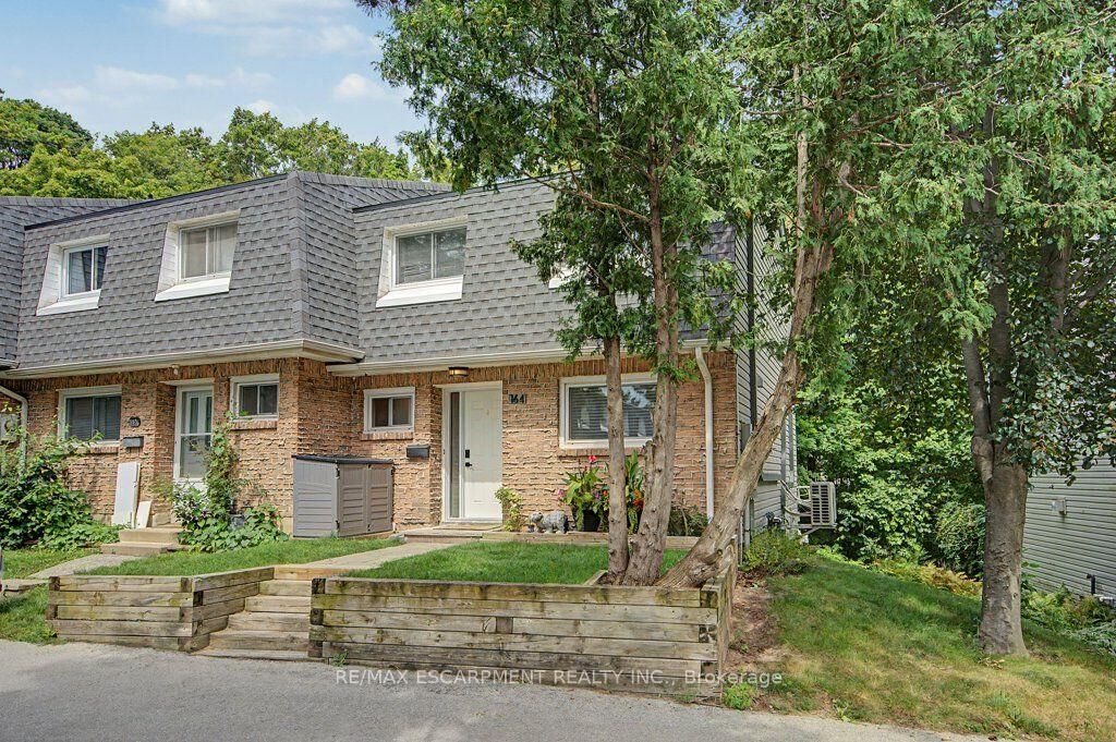 Property Photo:  2050 Upper Middle Road 164  ON L7P 3R9 