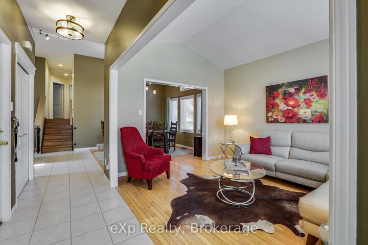 Property Photo: 547 Forest Creek Place ON N5Y 5T7