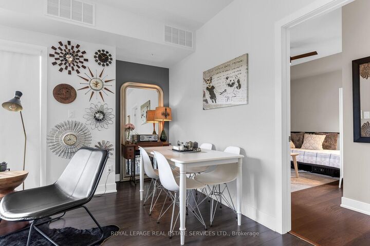 Property Photo:  128 Garden Drive 203  ON L6K 0H7 