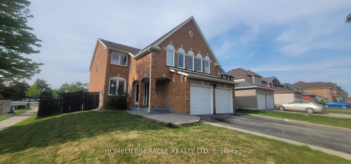 Property Photo:  144 Moffatt Avenue  ON L6Y 4R8 
