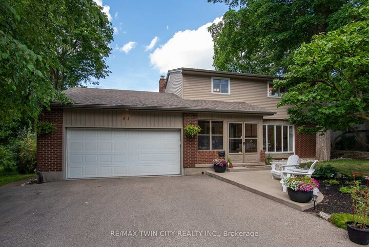 51 Murrayhill Court — photo 1