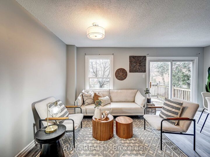 Property Photo: 61 Sorrell Crescent ON L3S 1K9