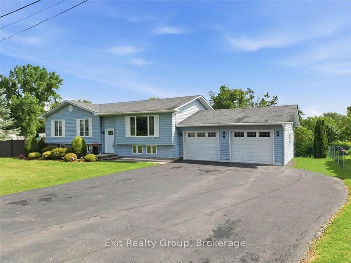 Property Photo:  80 George Street  ON K0K 3K0 