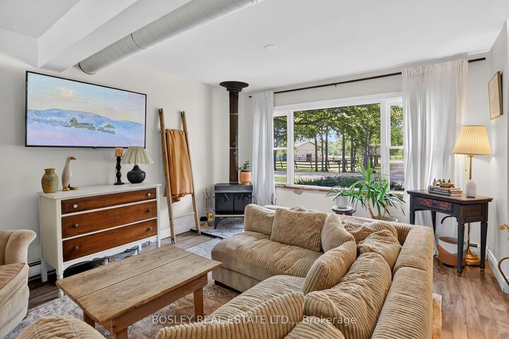 Property Photo:  804 Bernard Avenue  ON L0S 1N0 