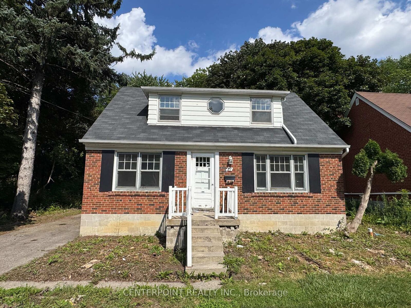 Property Photo:  27 Grantbrook Street  ON M2R 2E6 