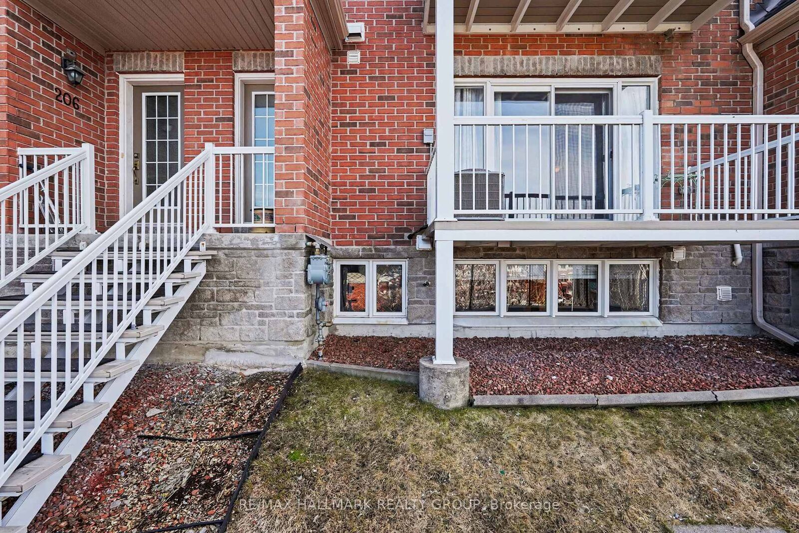 Property Photo:  3275 St Joseph Boulevard 205  ON K1E 3Y3 
