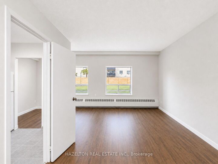 Property Photo:  57 Parkwoods Village Drive 102  ON M3A 2X3 